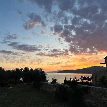 Amoni Holiday Homes Ferienhaus
