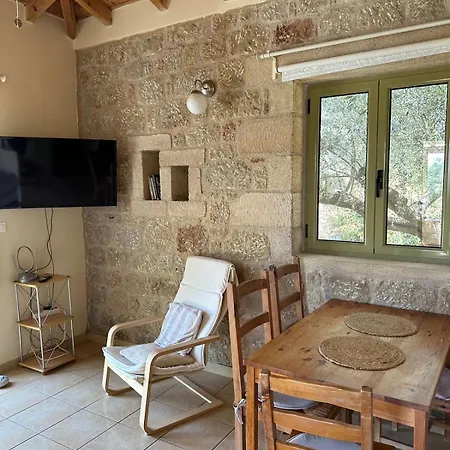 Amoni Holiday Homes Ferienhaus Kardhamili