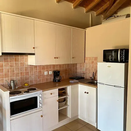 Amoni Holiday Homes