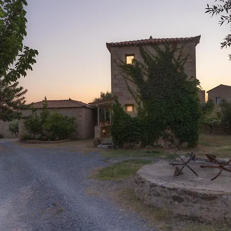 Amoni Holiday Homes *