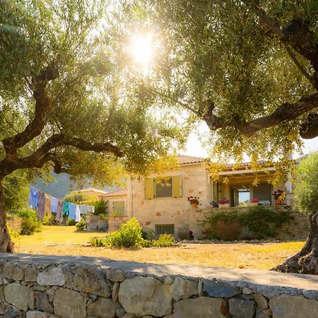 Amoni Holiday Homes Kardhamili