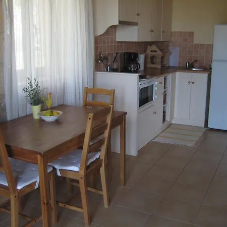 Ferienhaus Amoni Holiday Homes *