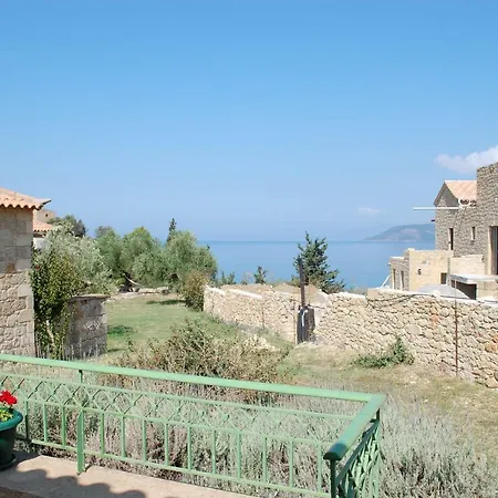 Amoni Holiday Homes