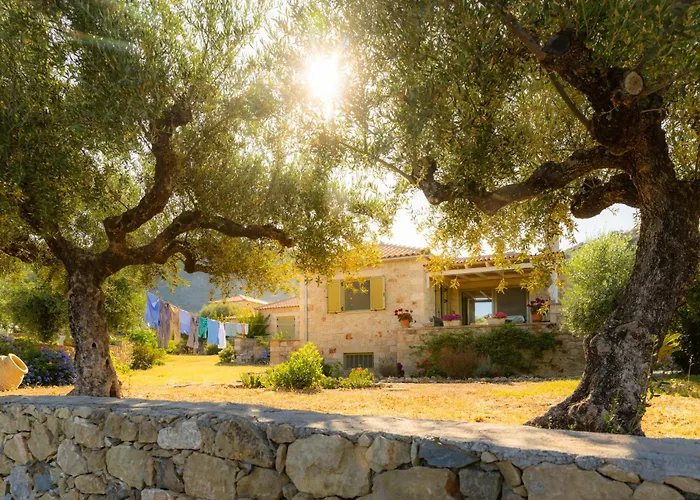 Amoni Holiday Homes Kardhamili